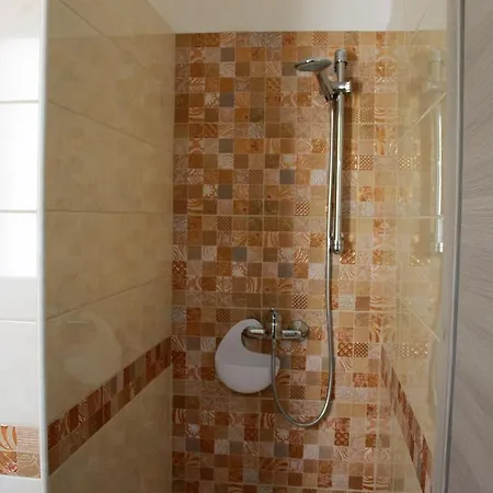 アパート Casa Adelina ジュルディニャーノ