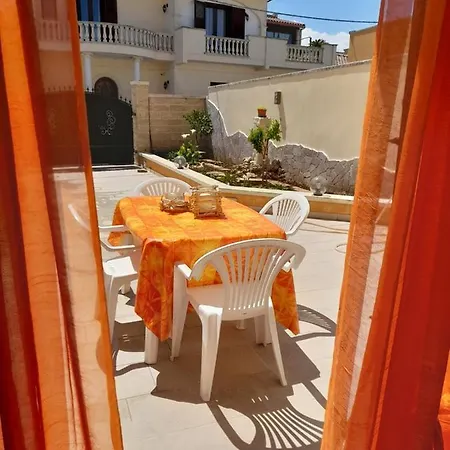 Casa Adelina *